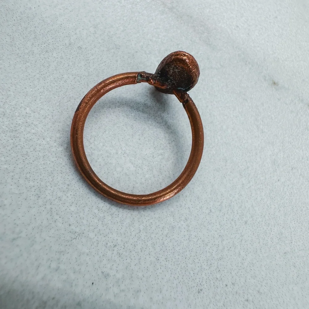 Size 6 Opal and copper electro formed ring - Picture 3 of 4